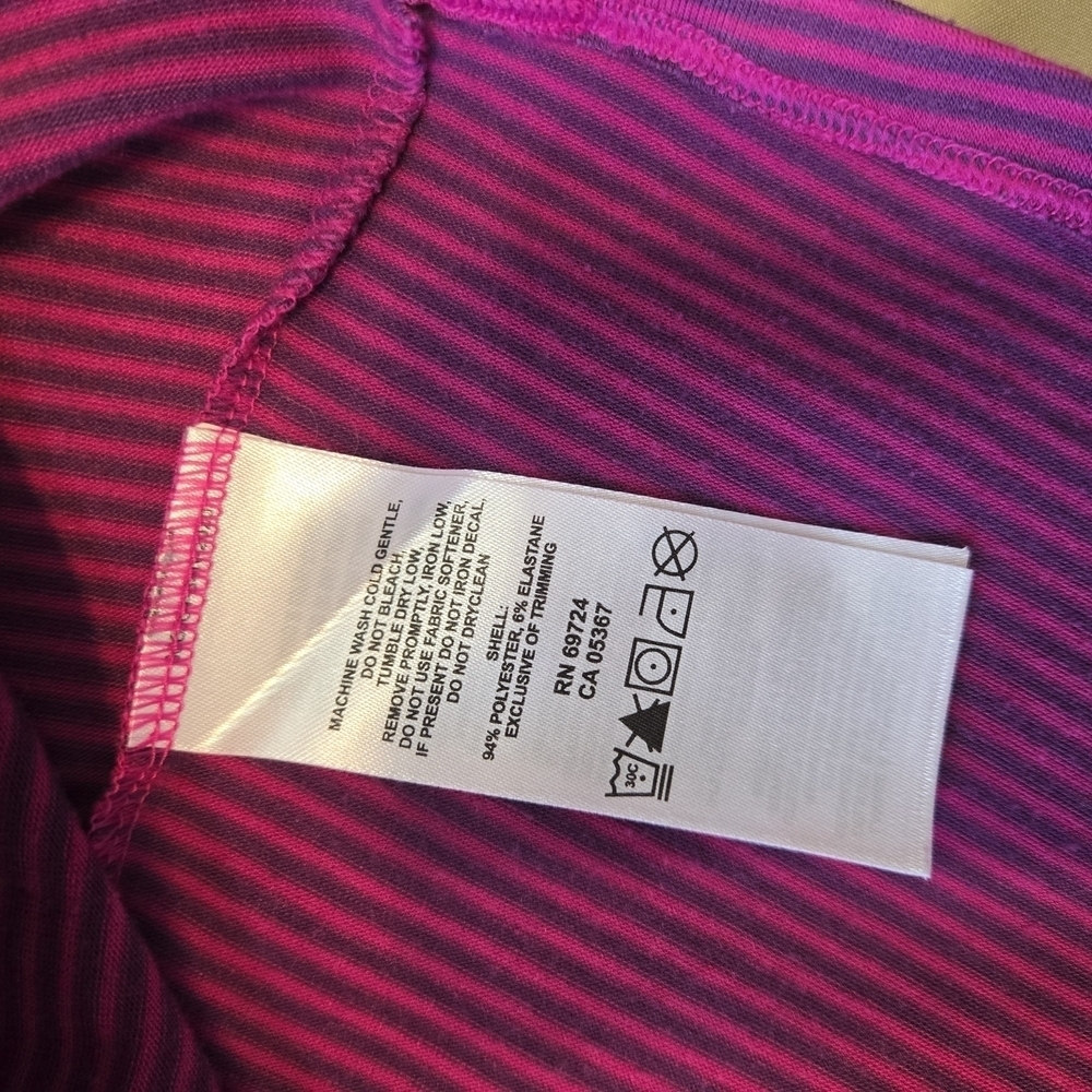 Columbia Omi-Wick Women's Quarter Zip Athletic Long Sleeve Top - Picture 8 of 8